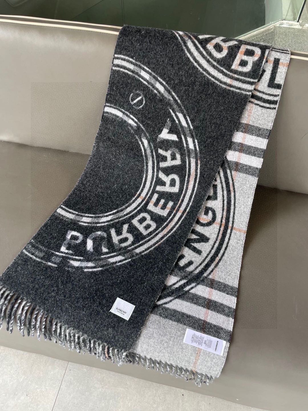 Burberry scarf