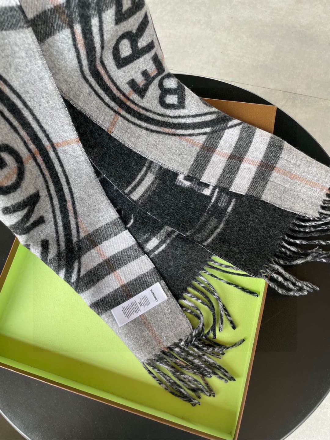 Burberry scarf