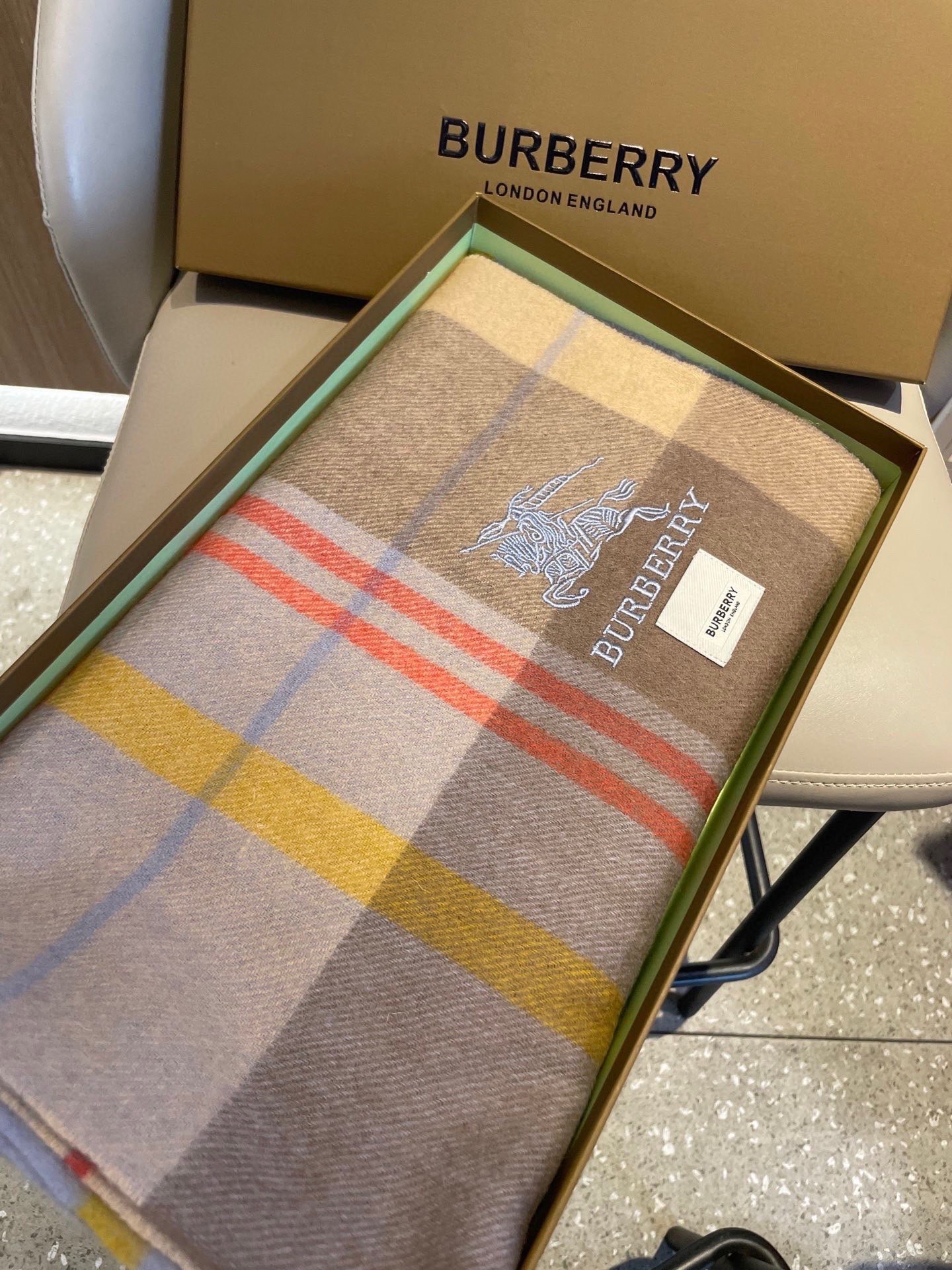 Burberry scarf
