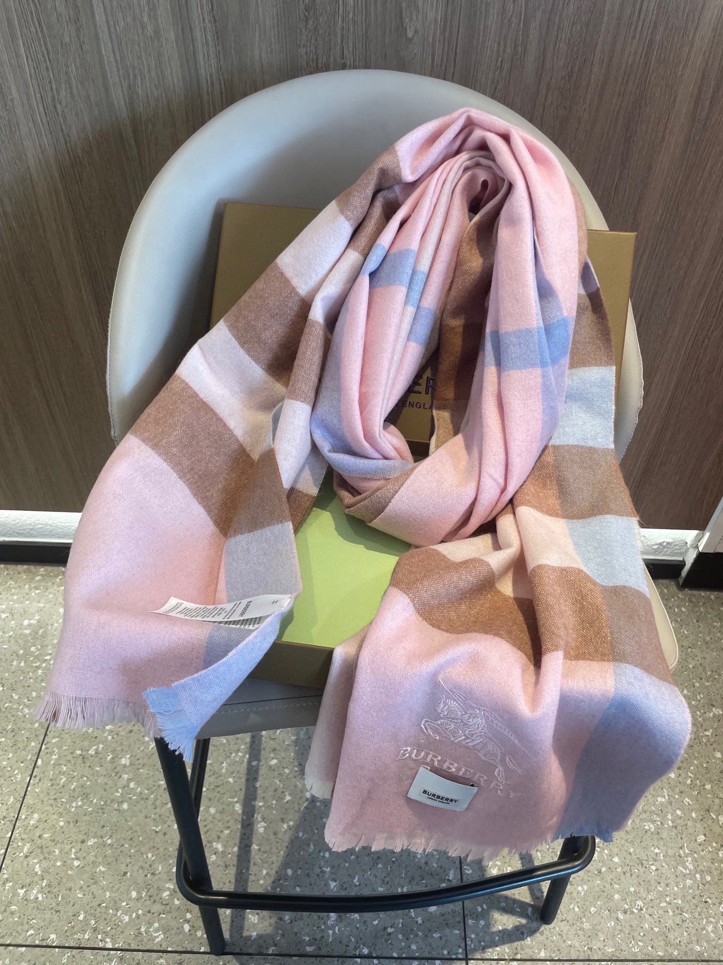 Burberry scarf