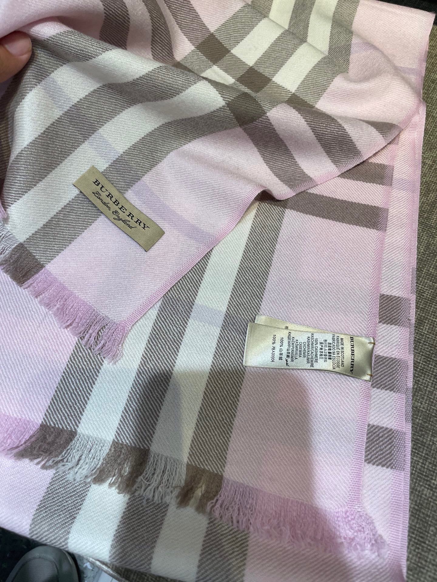 Burberry scarf