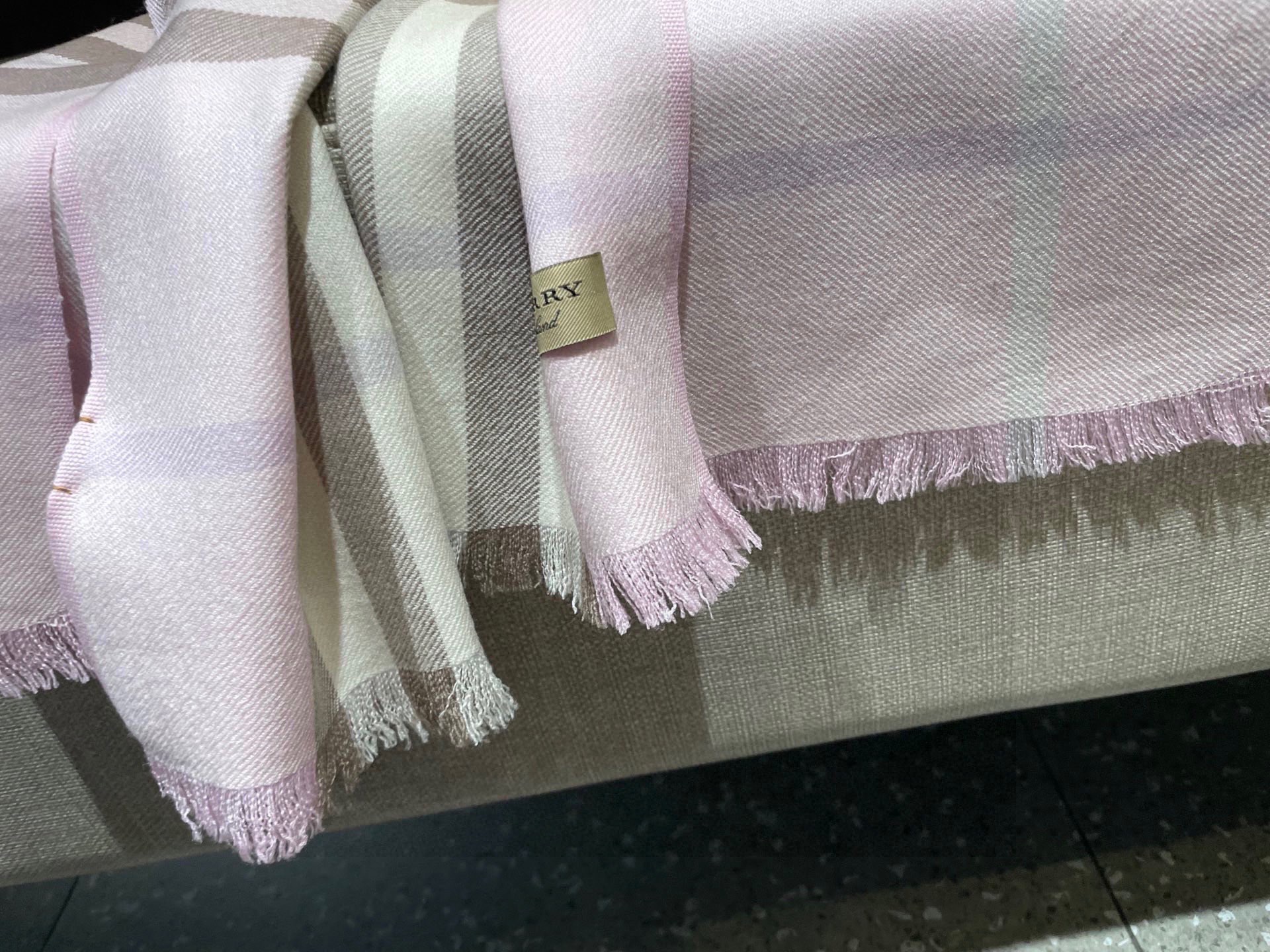 Burberry scarf