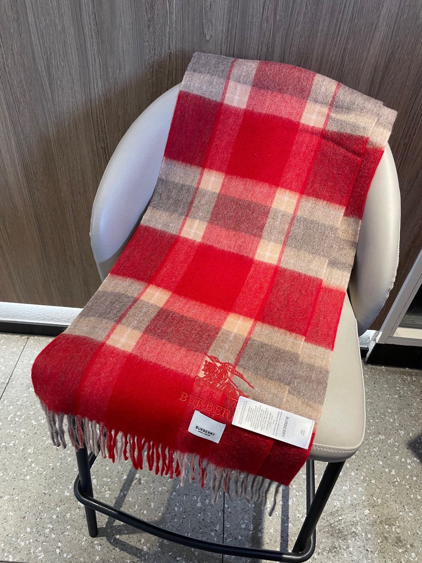 Burberry scarf