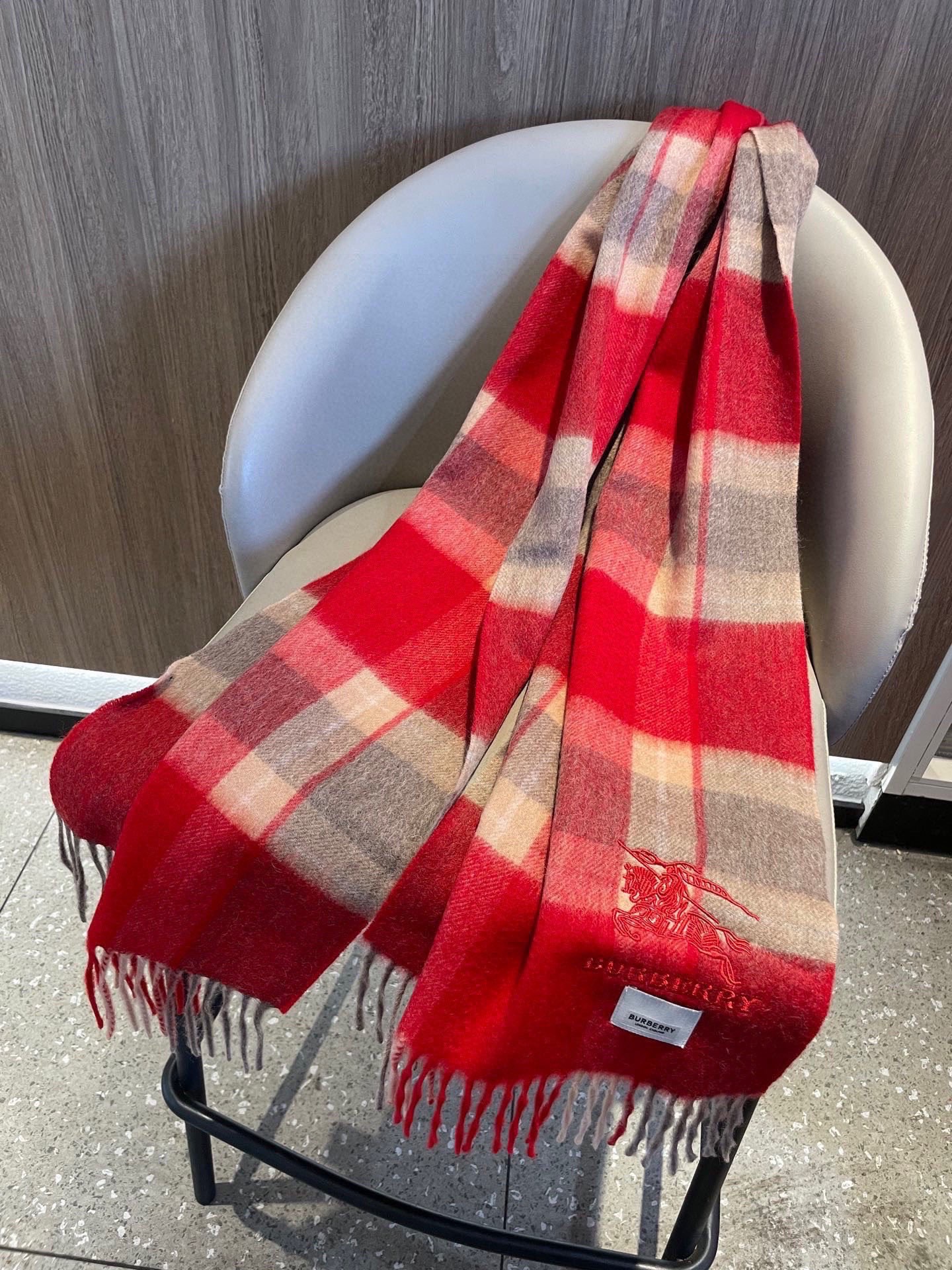 Burberry scarf