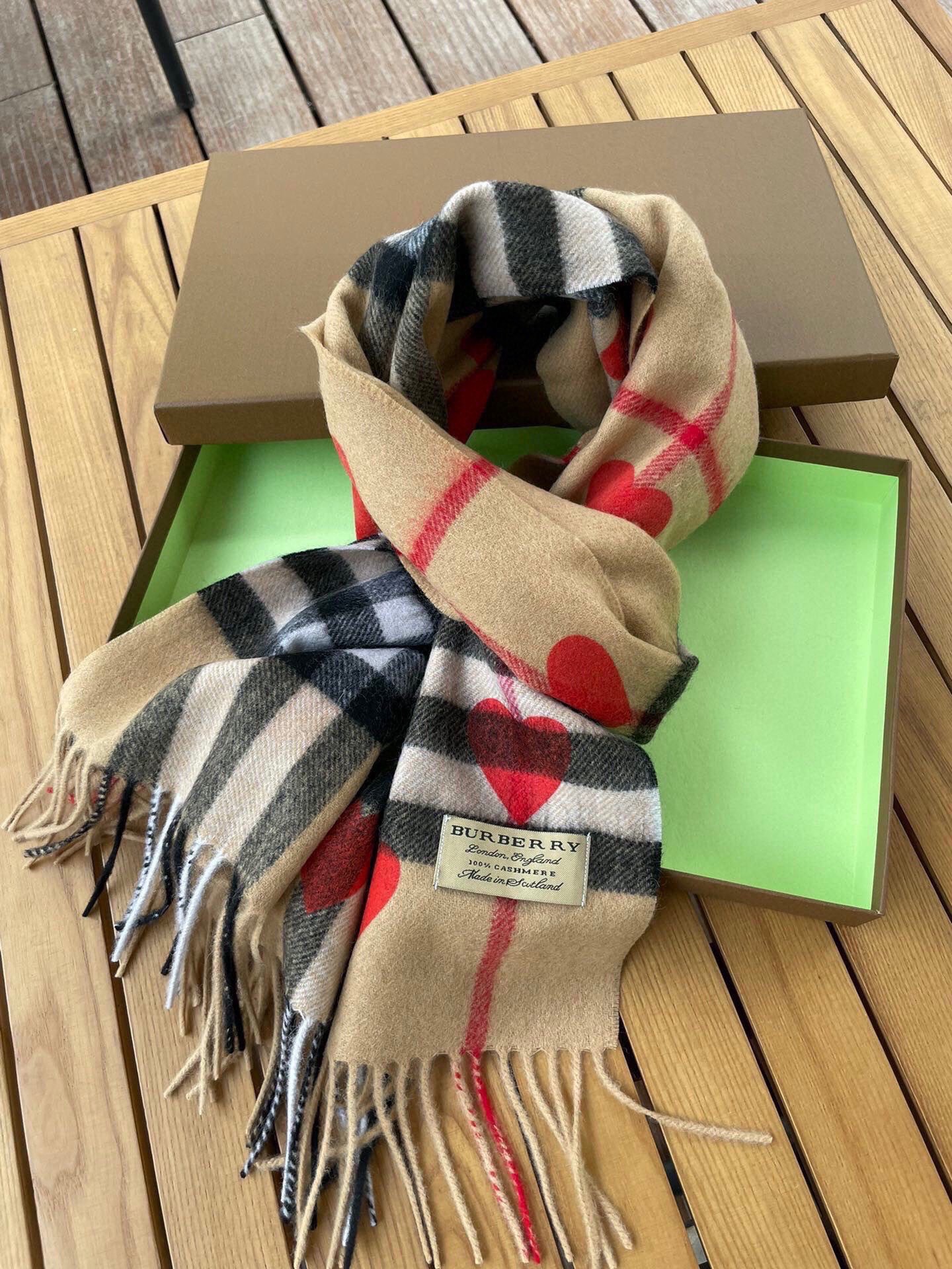 Burberry scarf