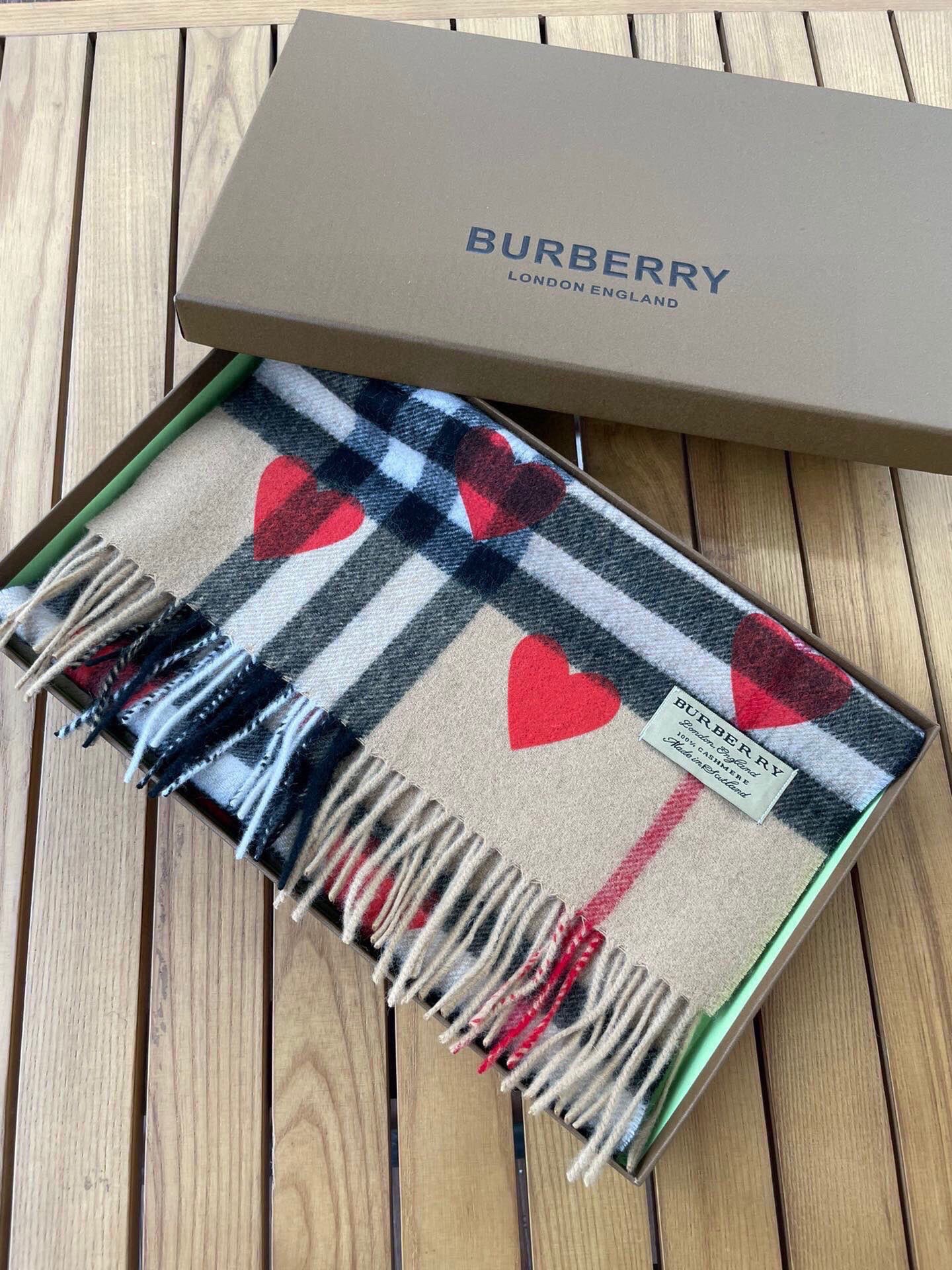 Burberry scarf