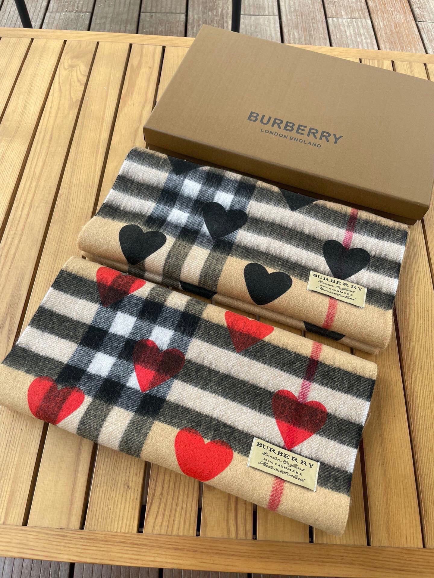 Burberry scarf