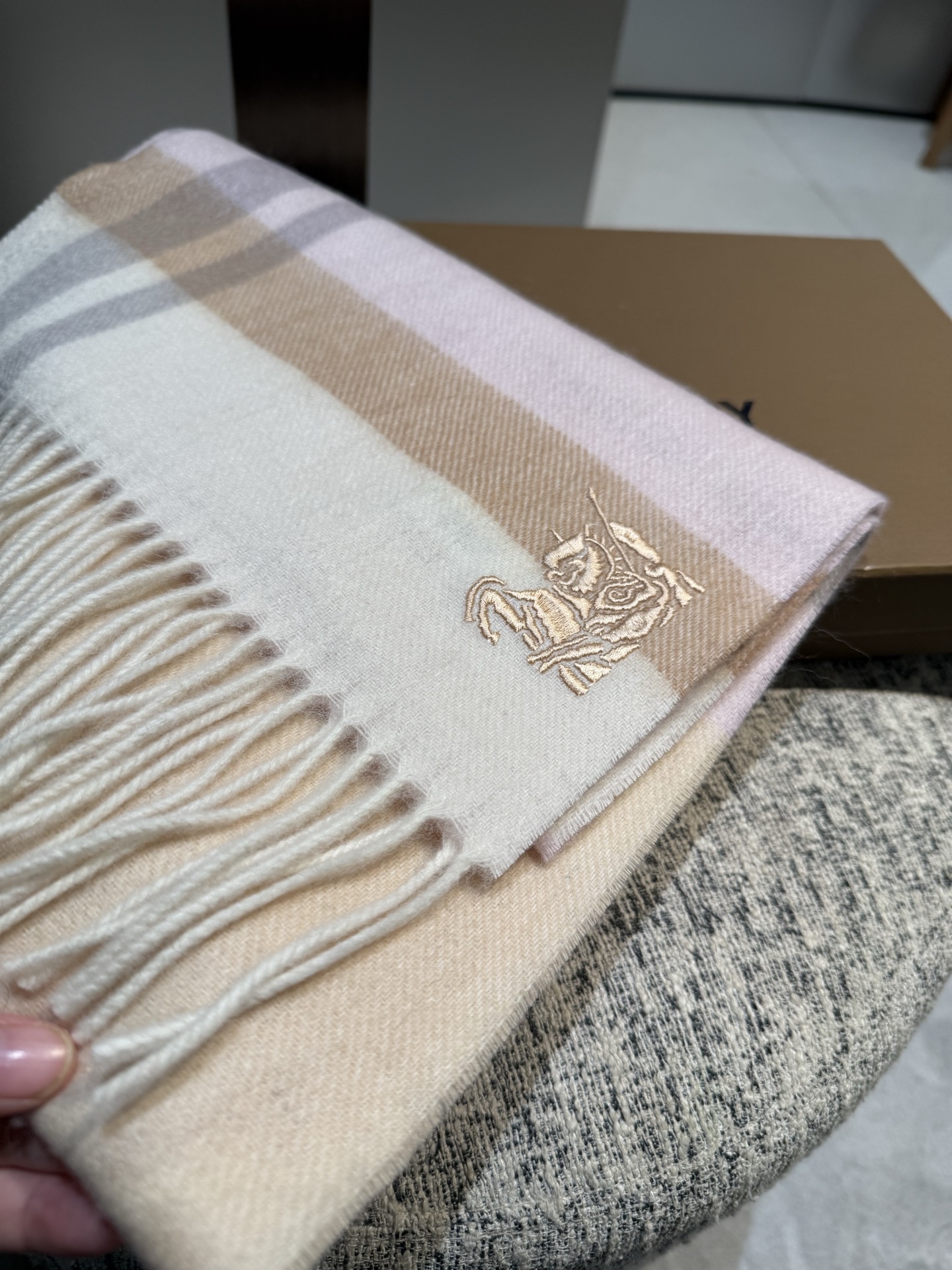 Burberry scarf