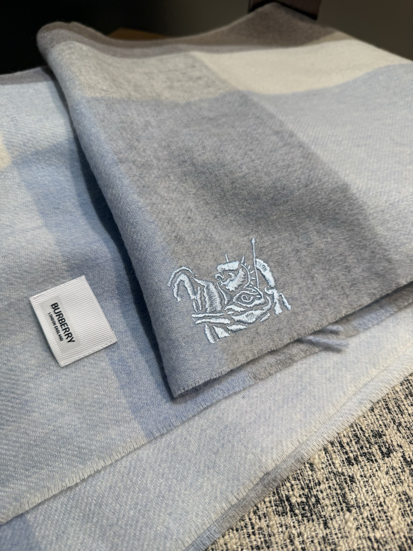 Burberry scarf
