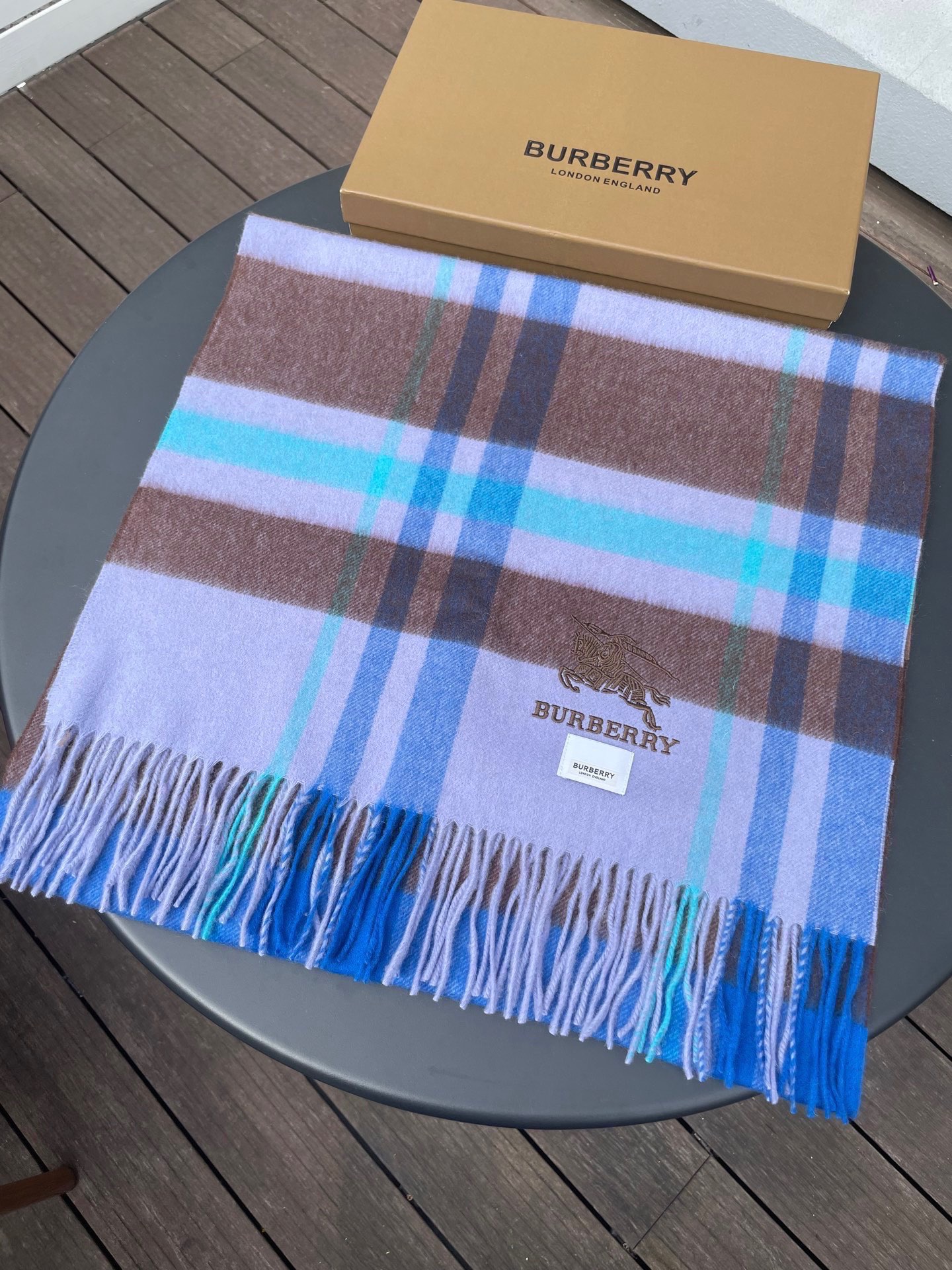 Burberry scarf