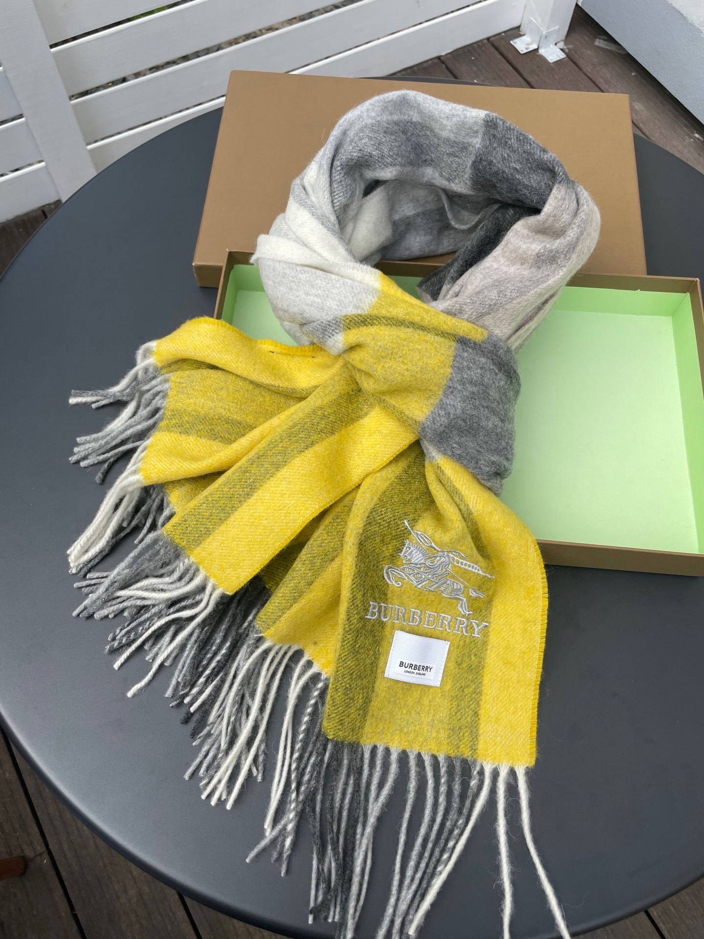 Burberry scarf
