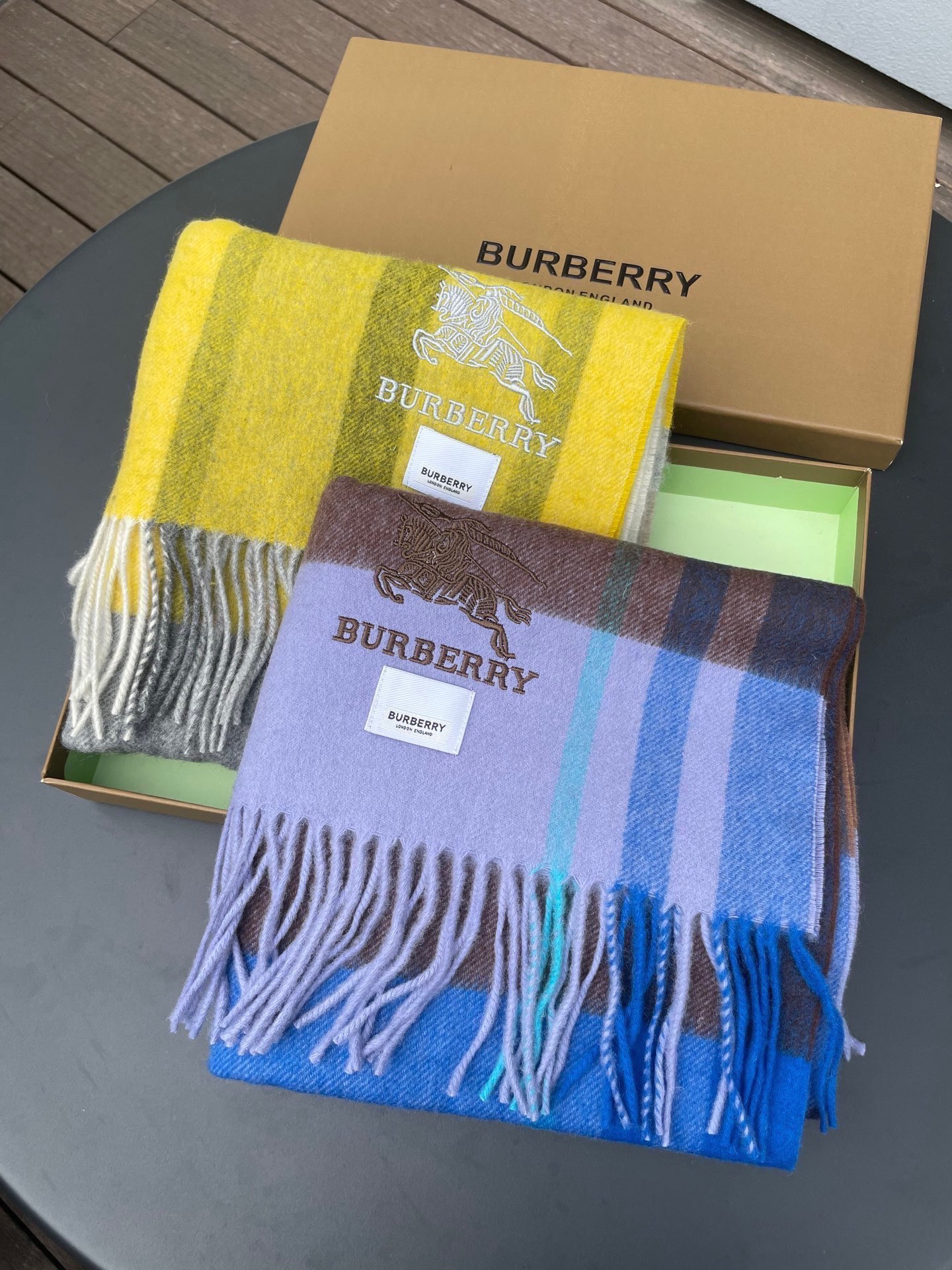 Burberry scarf