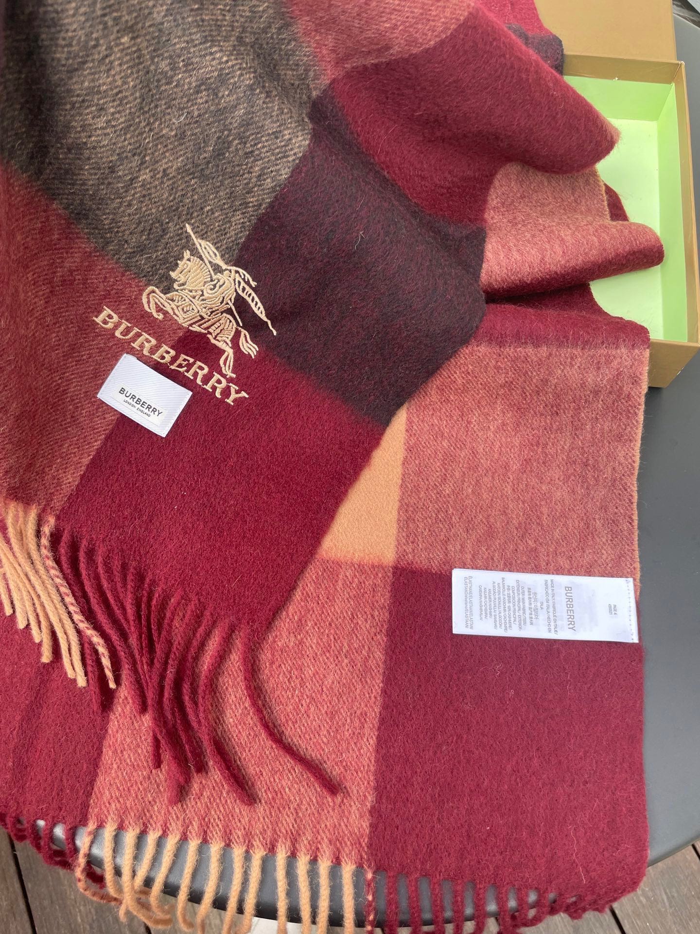 Burberry scarf
