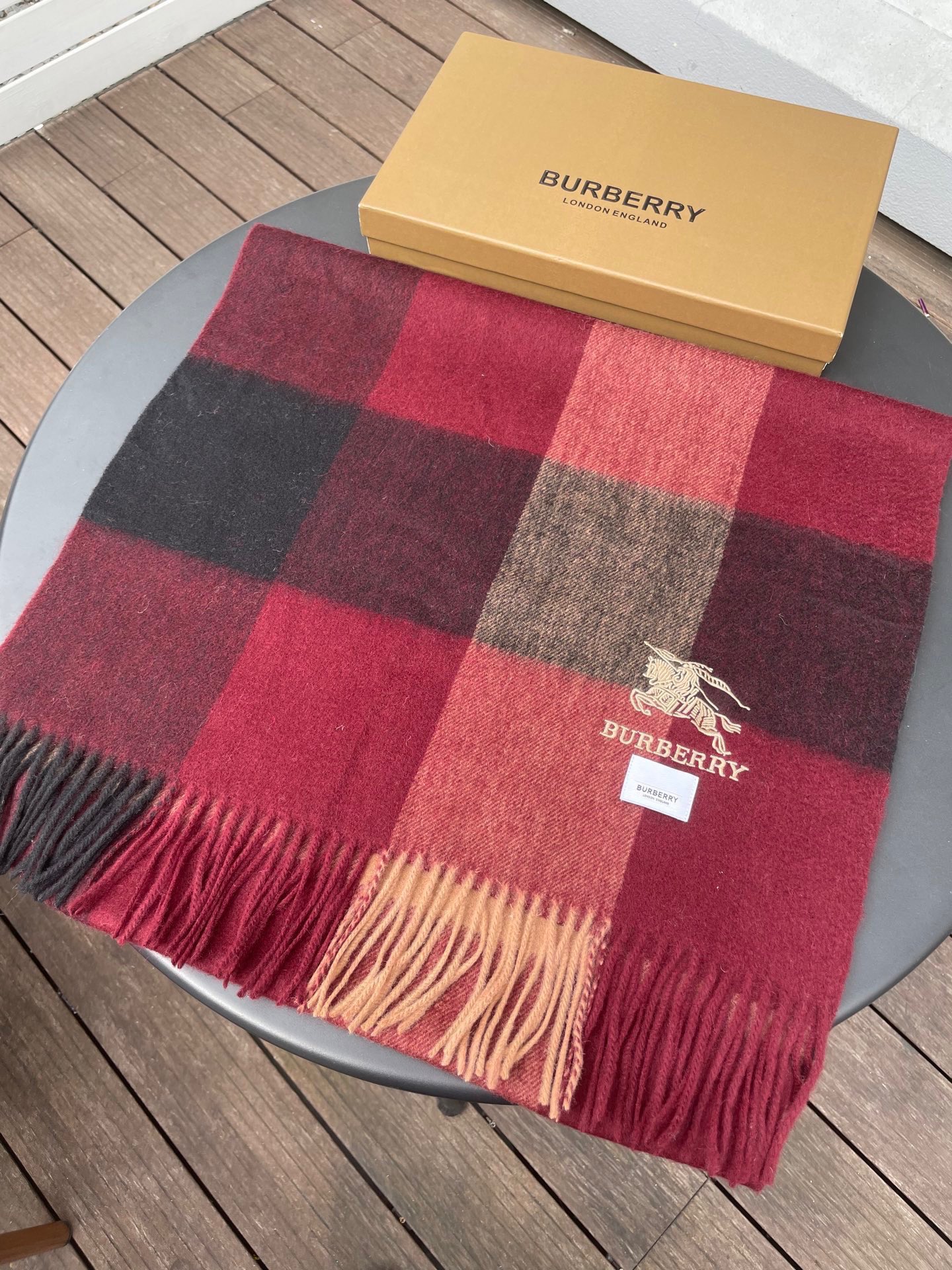 Burberry scarf