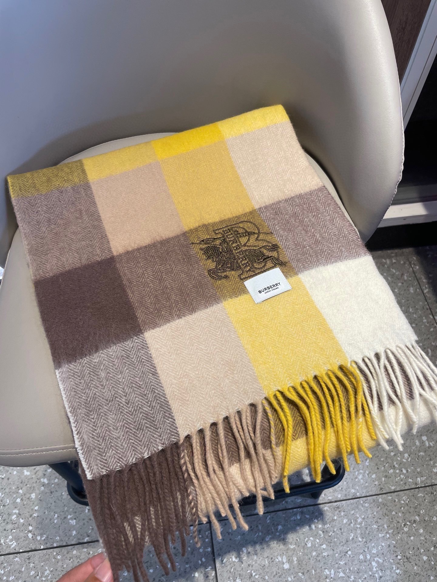 Burberry scarf