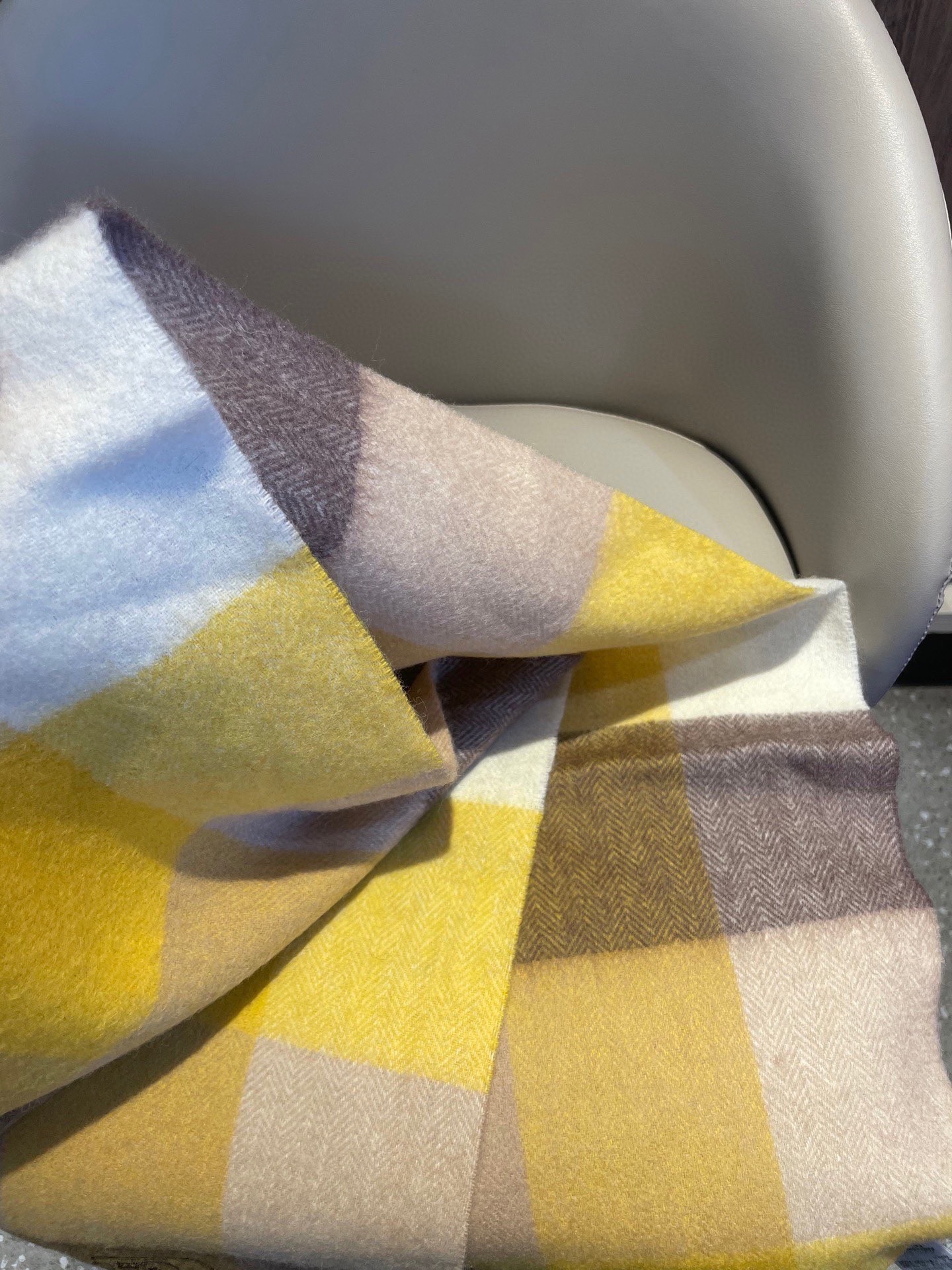 Burberry scarf