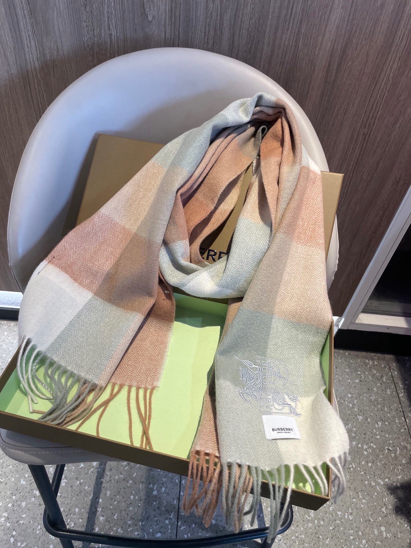 Burberry scarf