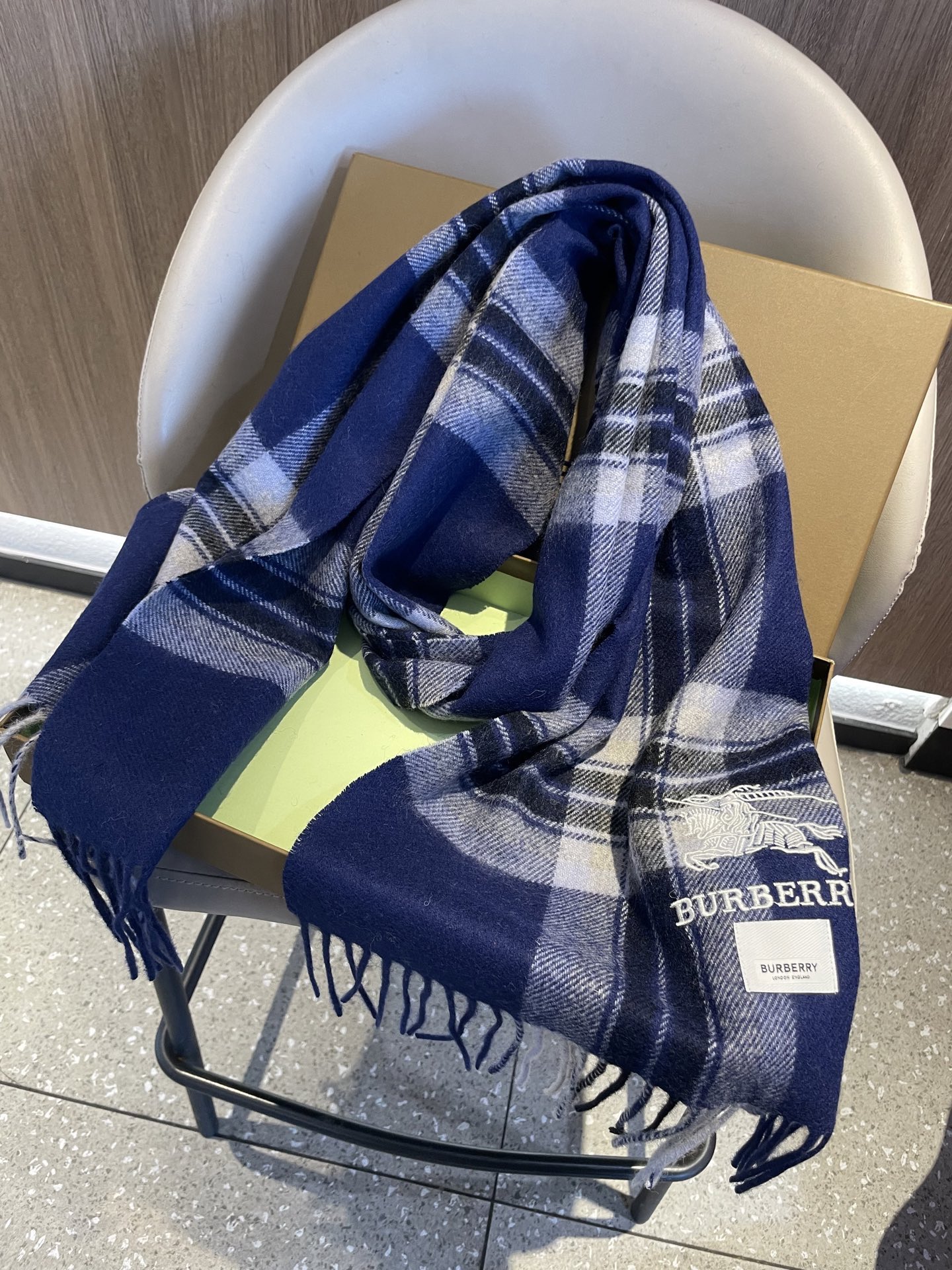 Burberry scarf
