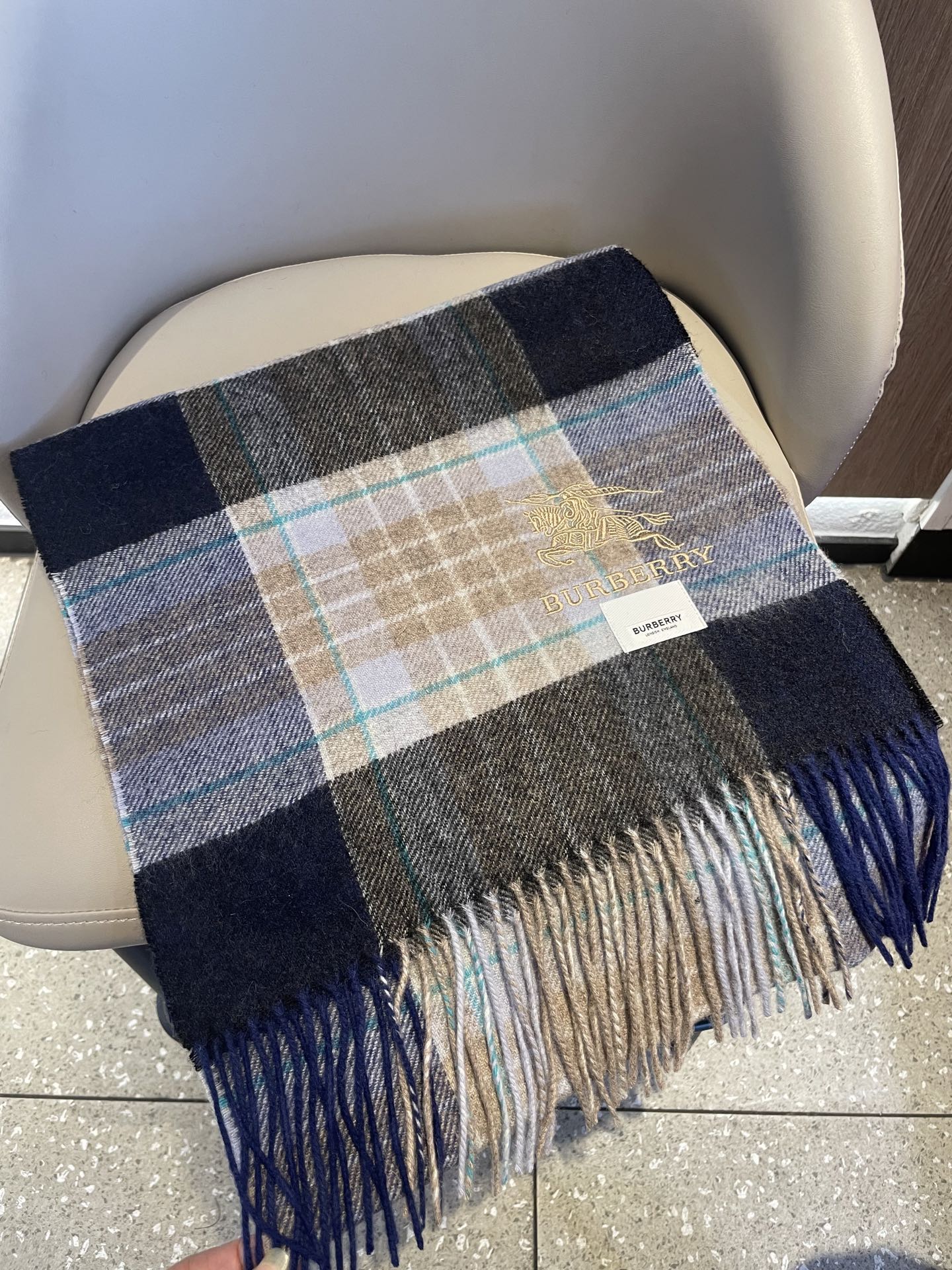 Burberry scarf