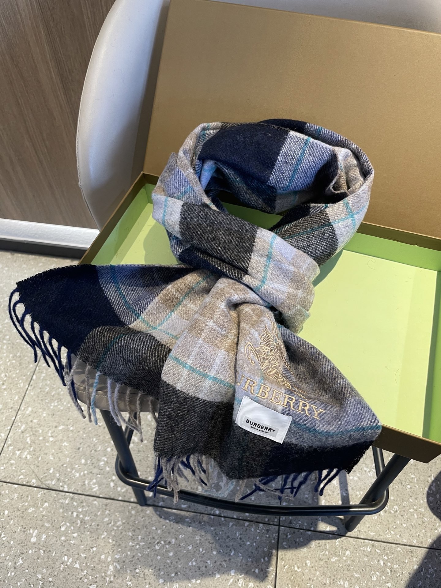 Burberry scarf