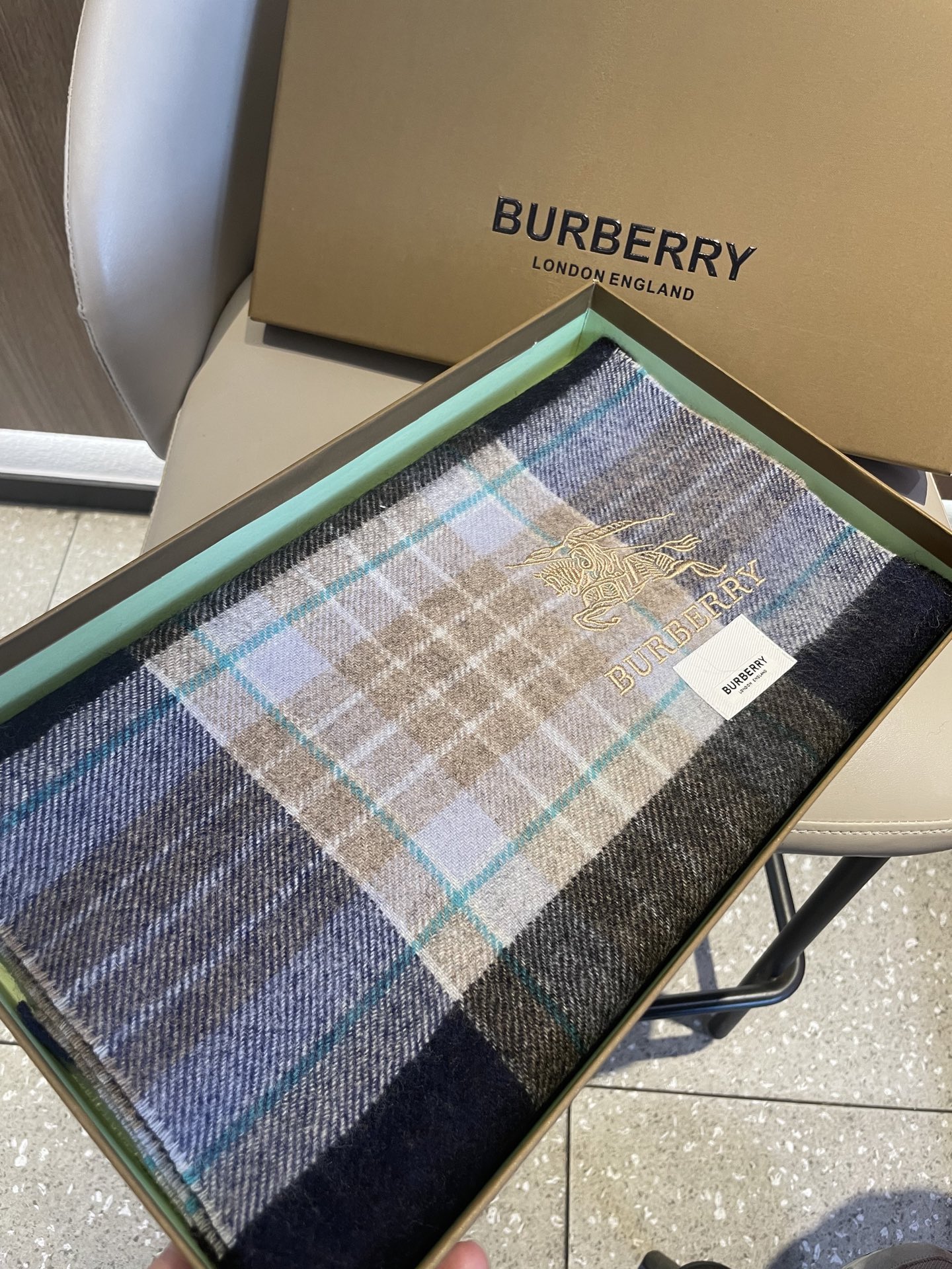 Burberry scarf