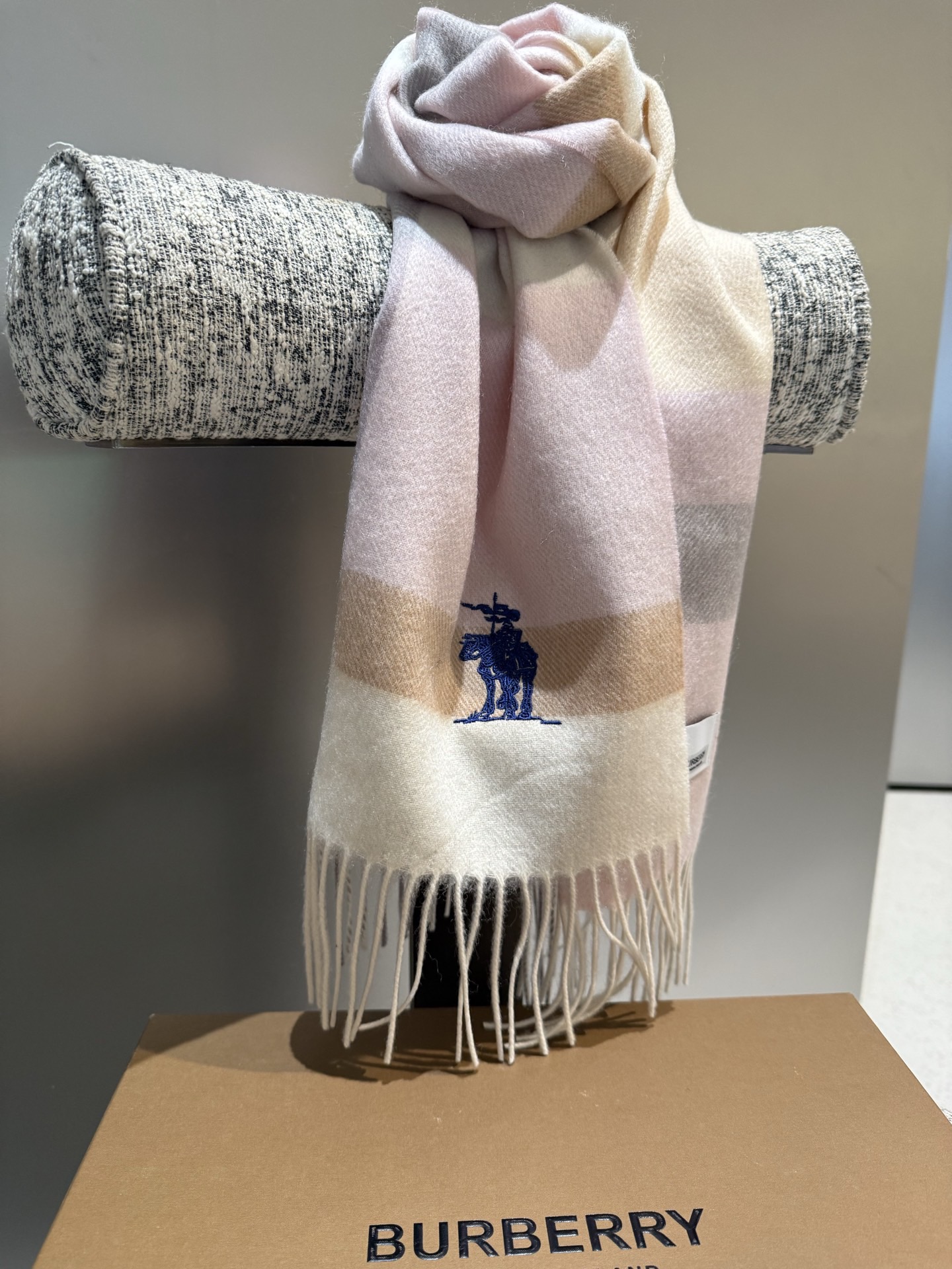 Burberry scarf