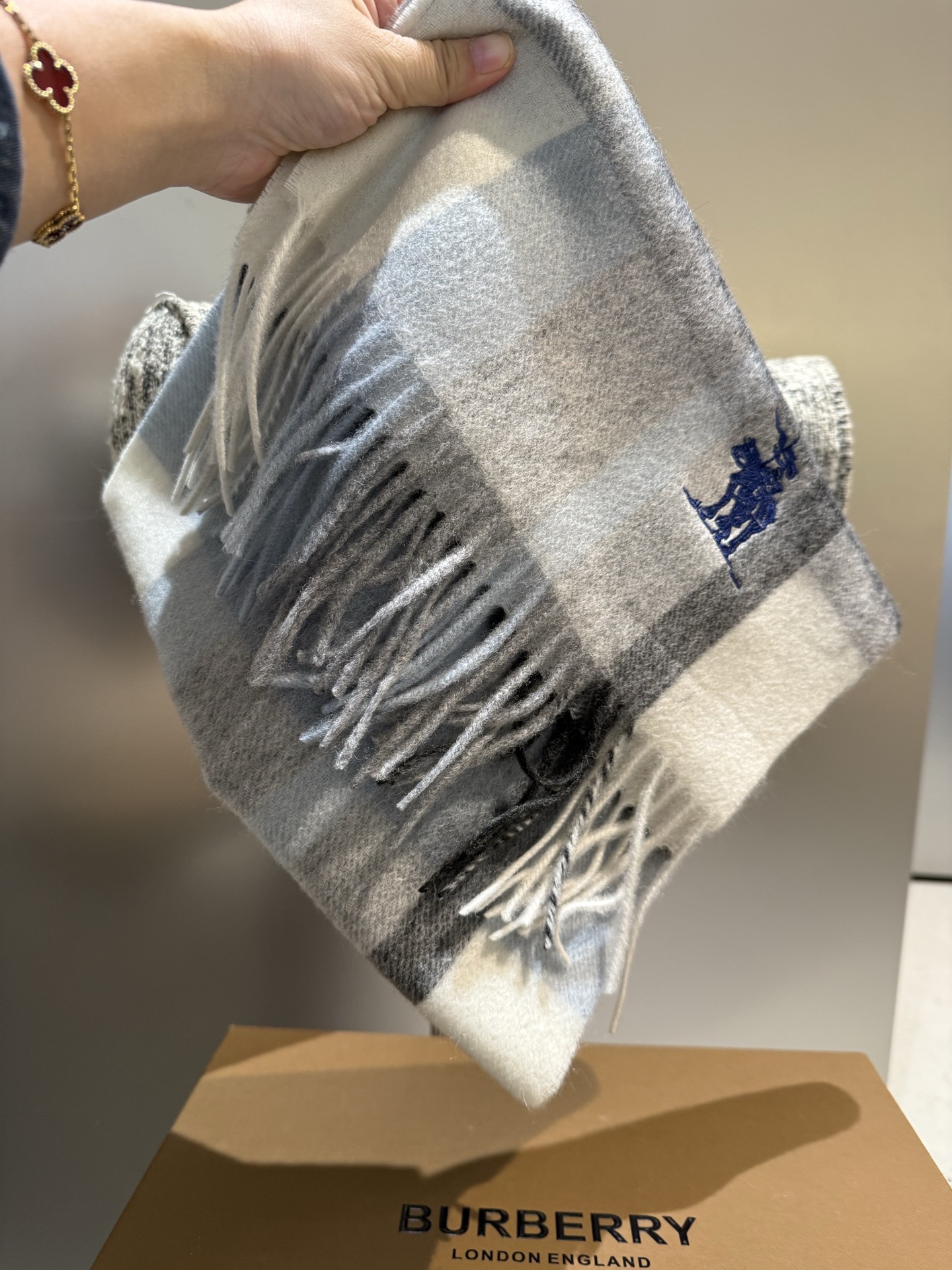 Burberry scarf