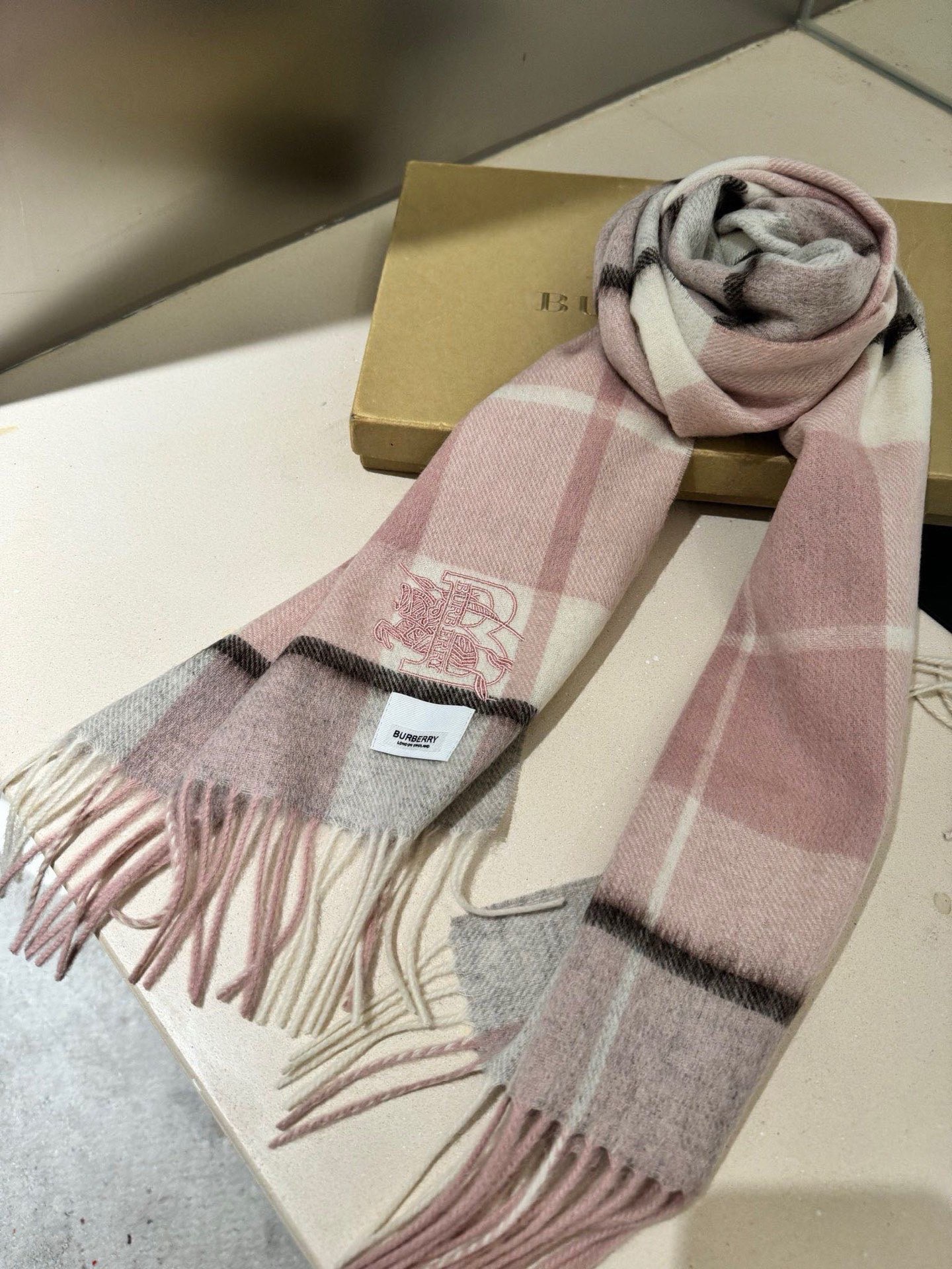 Burberry scarf