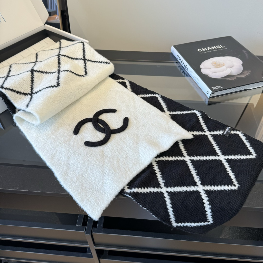 Chanel scarf