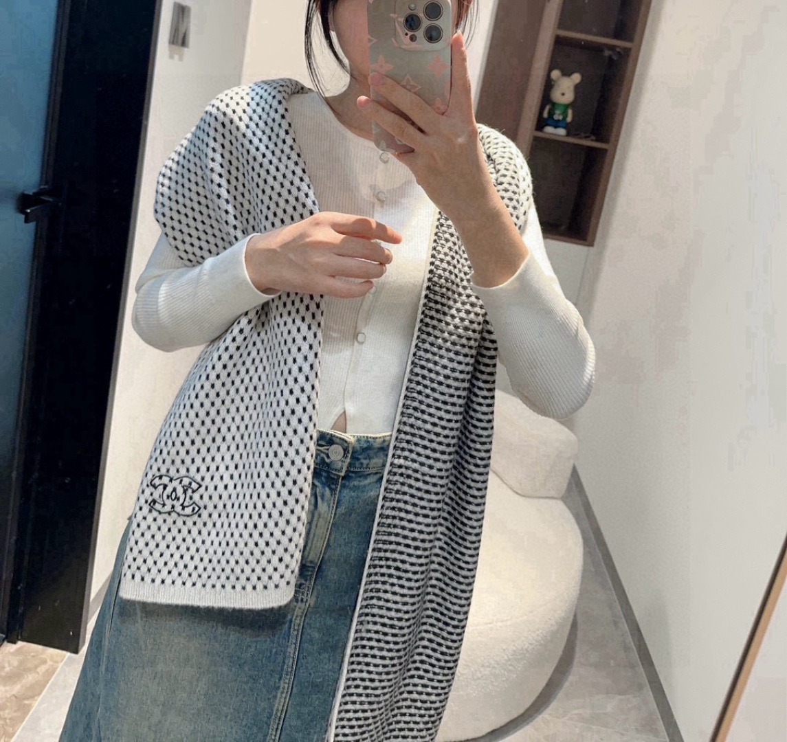 Chanel scarf
