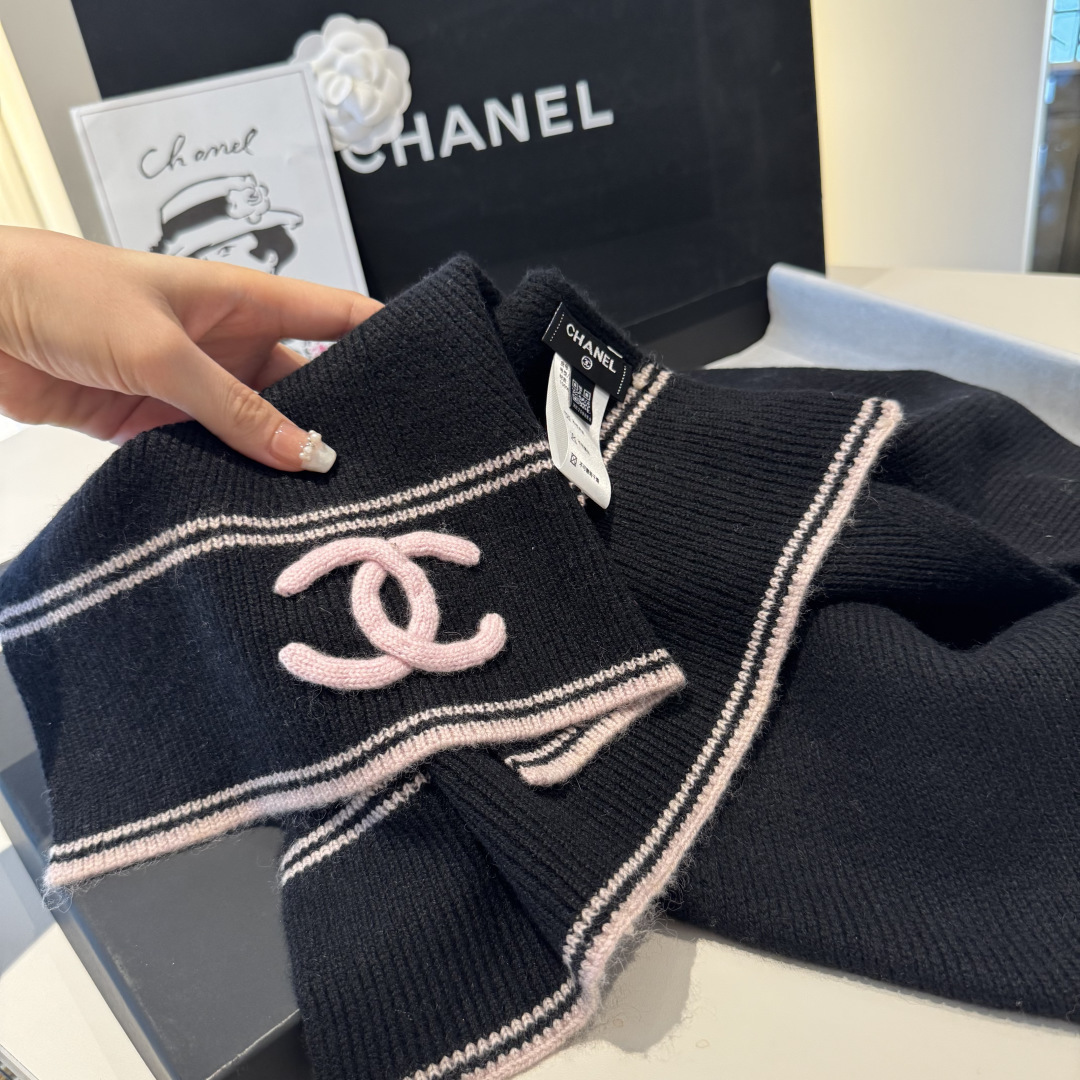 Chanel scarf