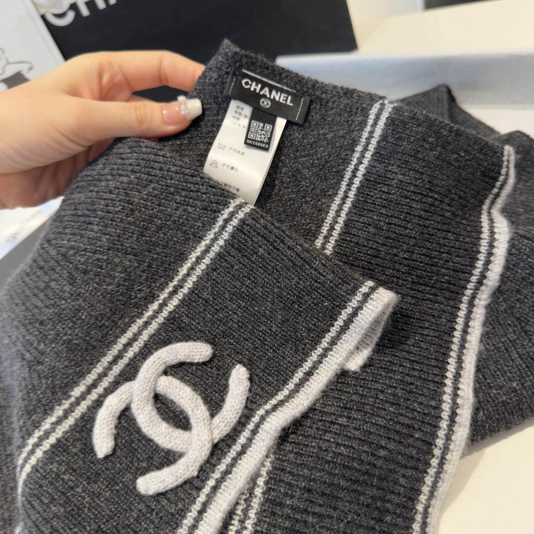 Chanel scarf