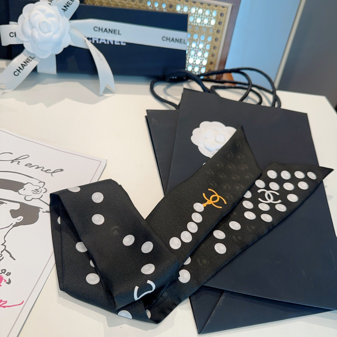 Chanel scarf