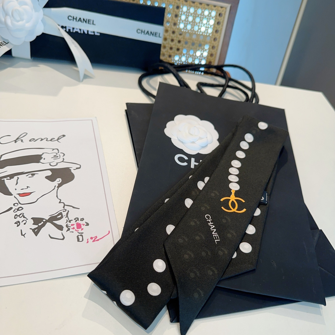 Chanel scarf