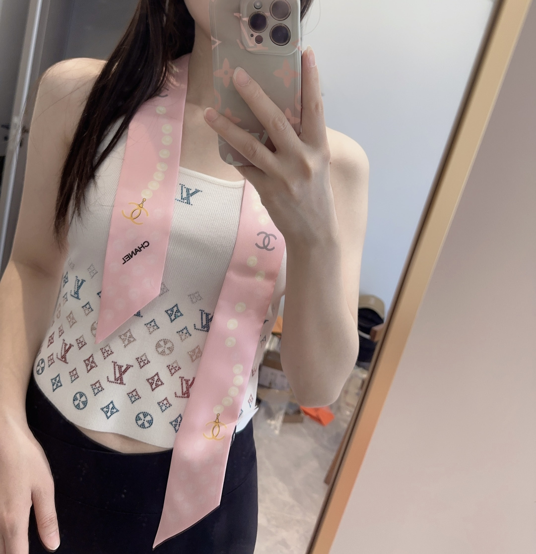 Chanel scarf