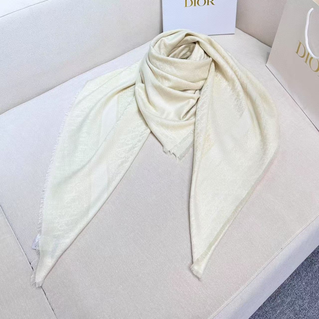 Dior scarf