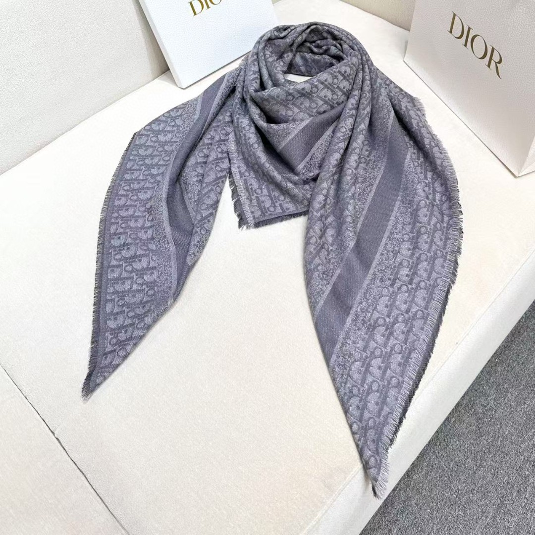 Dior scarf