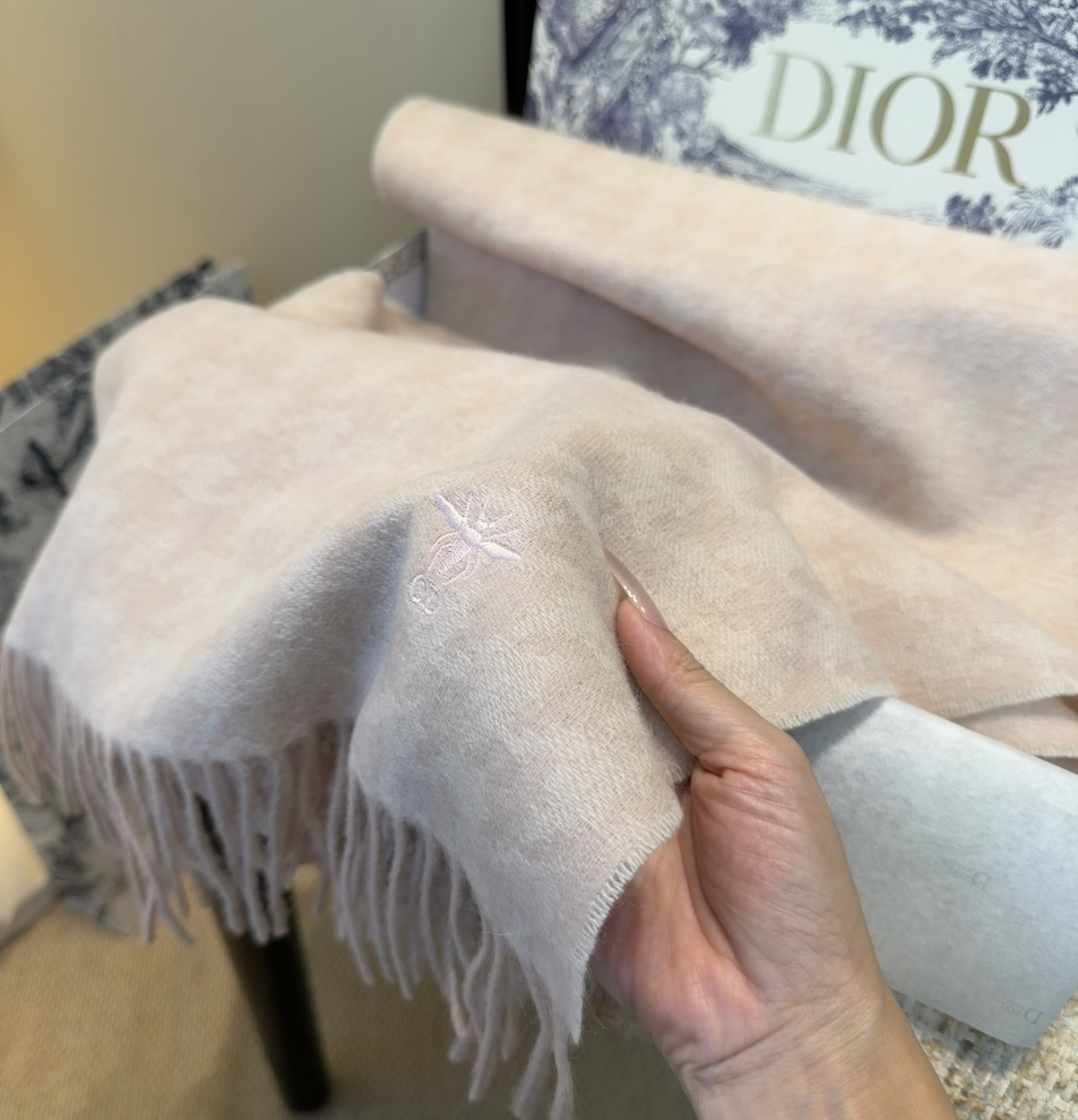 Dior scarf