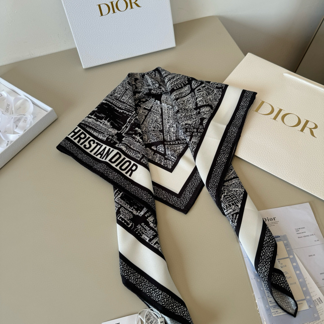 Dior scarf