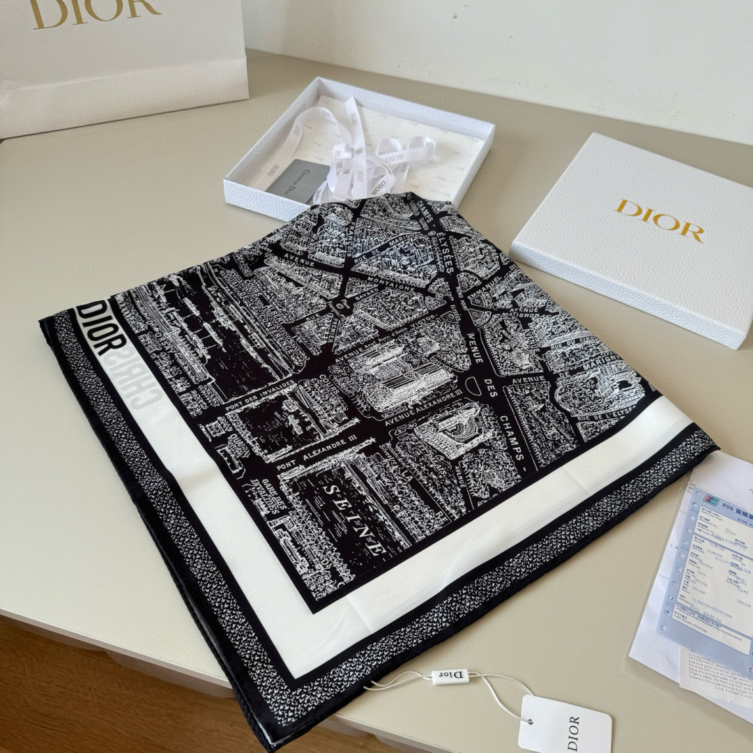Dior scarf