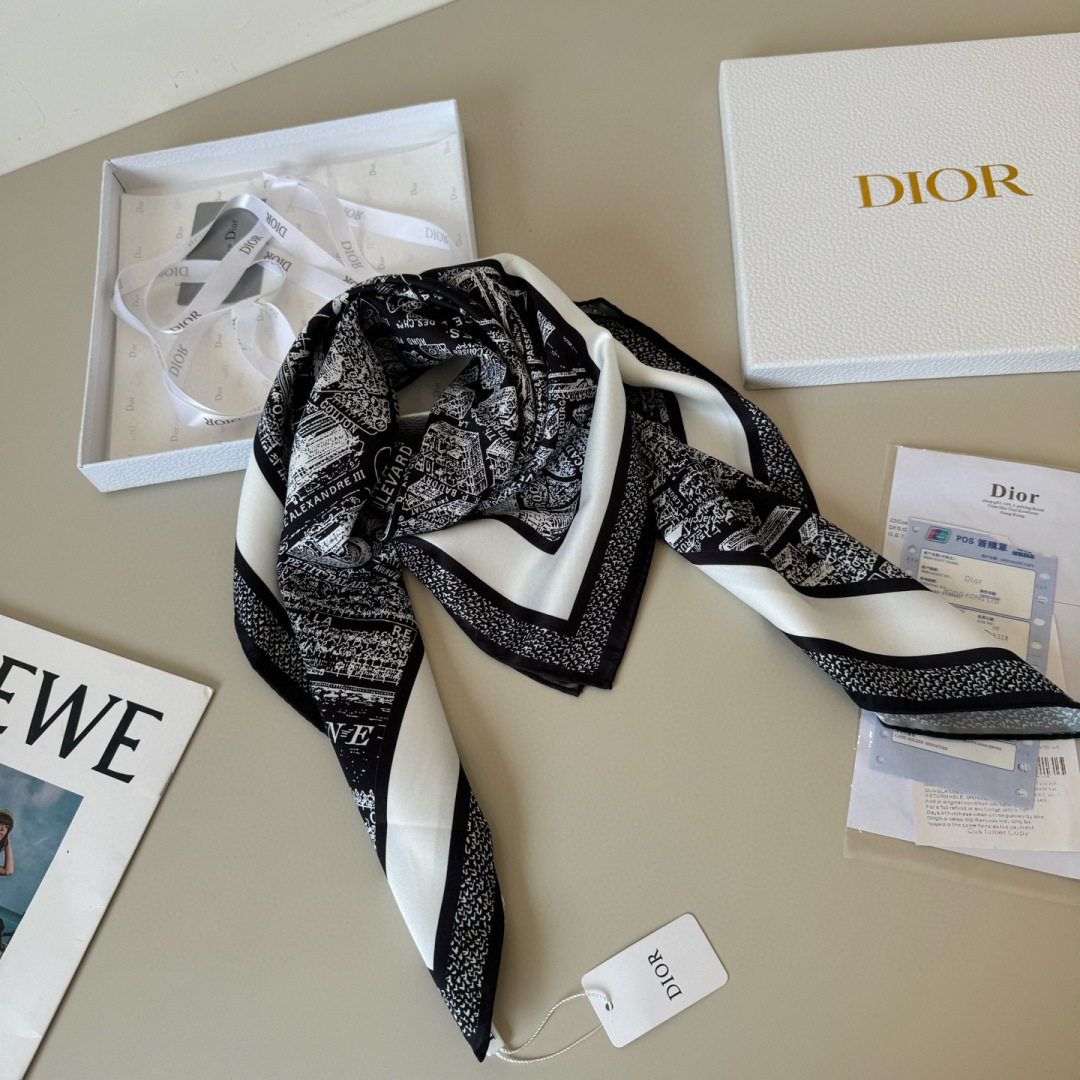 Dior scarf
