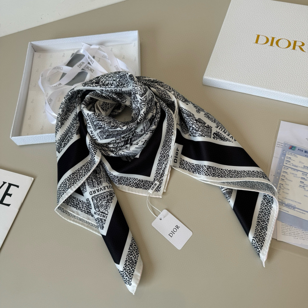 Dior scarf