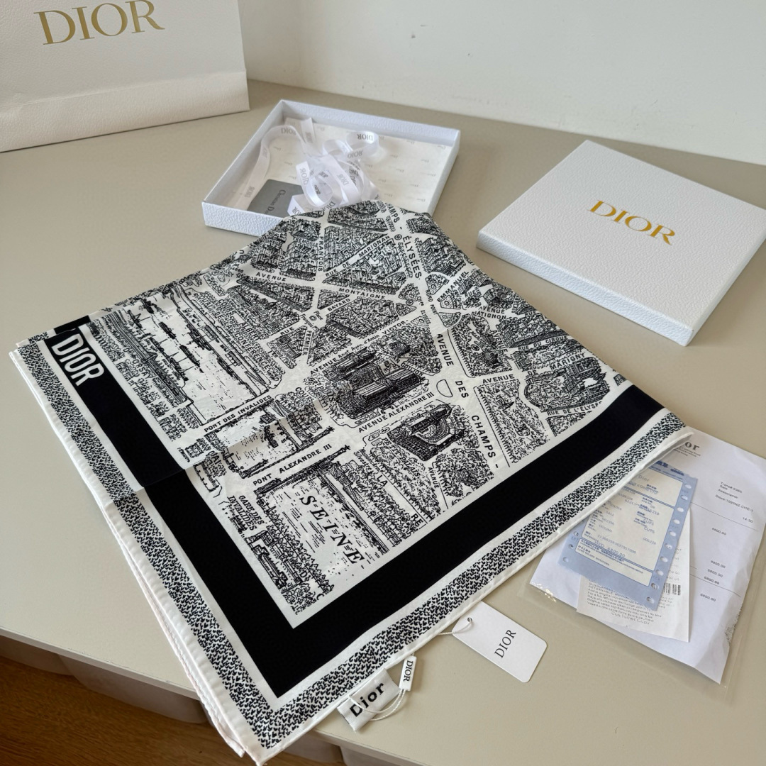 Dior scarf