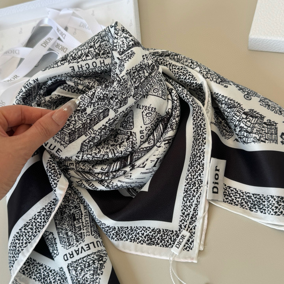 Dior scarf