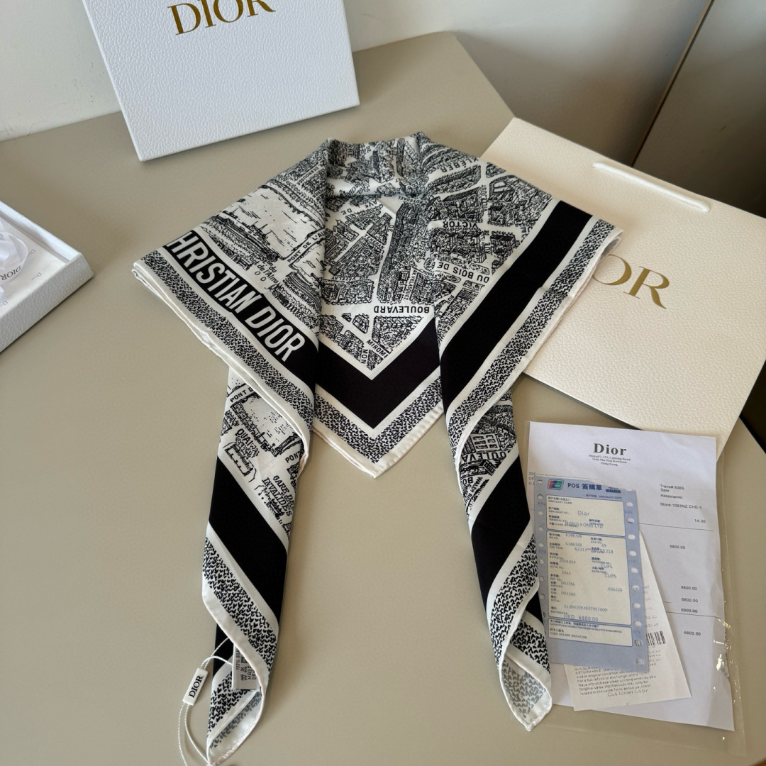 Dior scarf