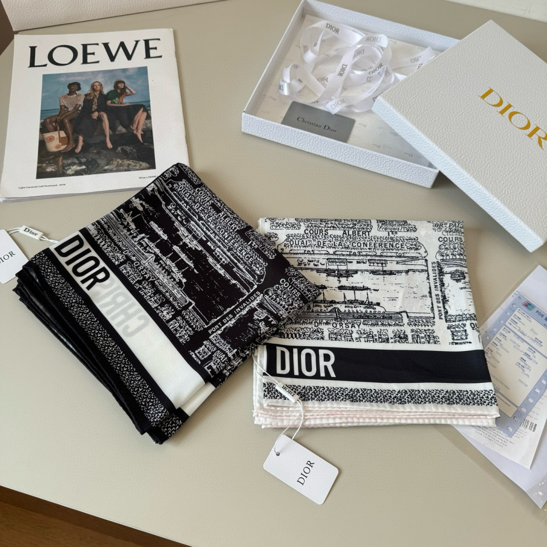 Dior scarf