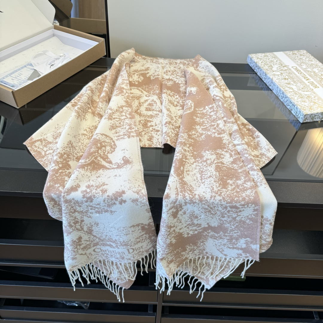 Dior scarf