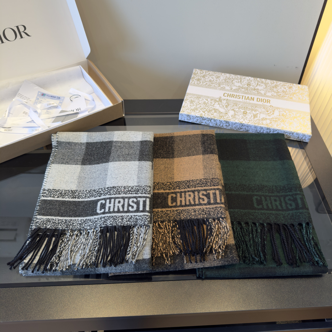 Dior scarf