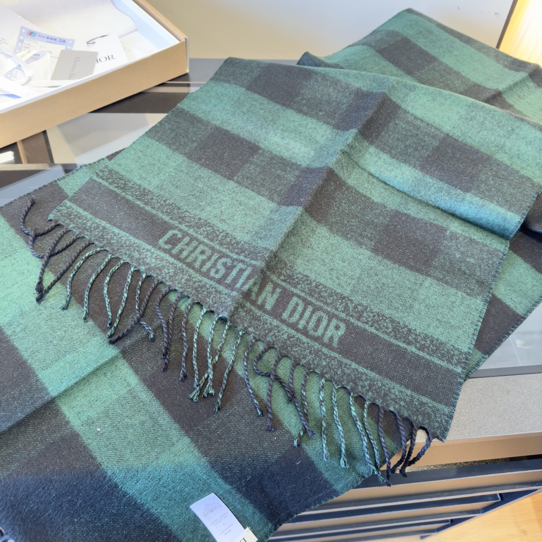 Dior scarf