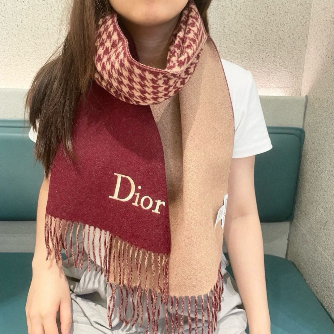 Dior scarf